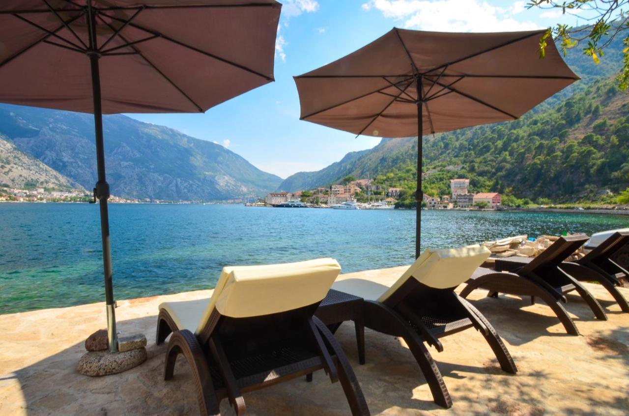Seafront Apartment Vujovic Prčanj Eksteriør billede